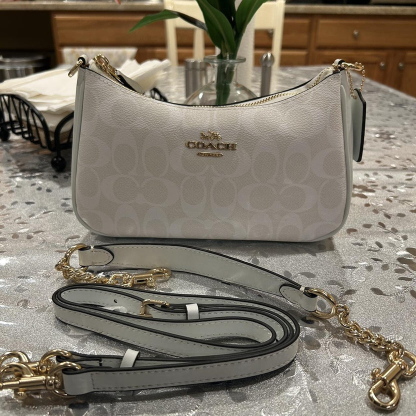 COACH Teri Shoulder Bag in Signature Canvas White/Chalk CV933 – NWT